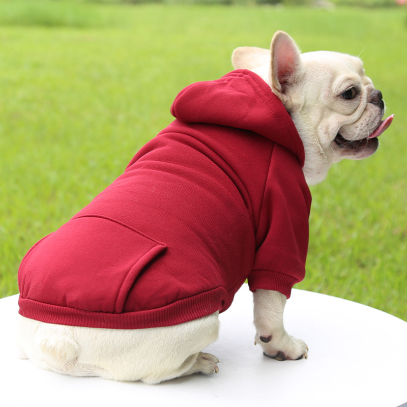 Abbigliamento per cani alla moda Autunno e inverno Vestiti per piccoli animali domestici Ispessimento caldo tinta unita Due piedi Maglione con cappuccio Prodotti casual per animali domestici