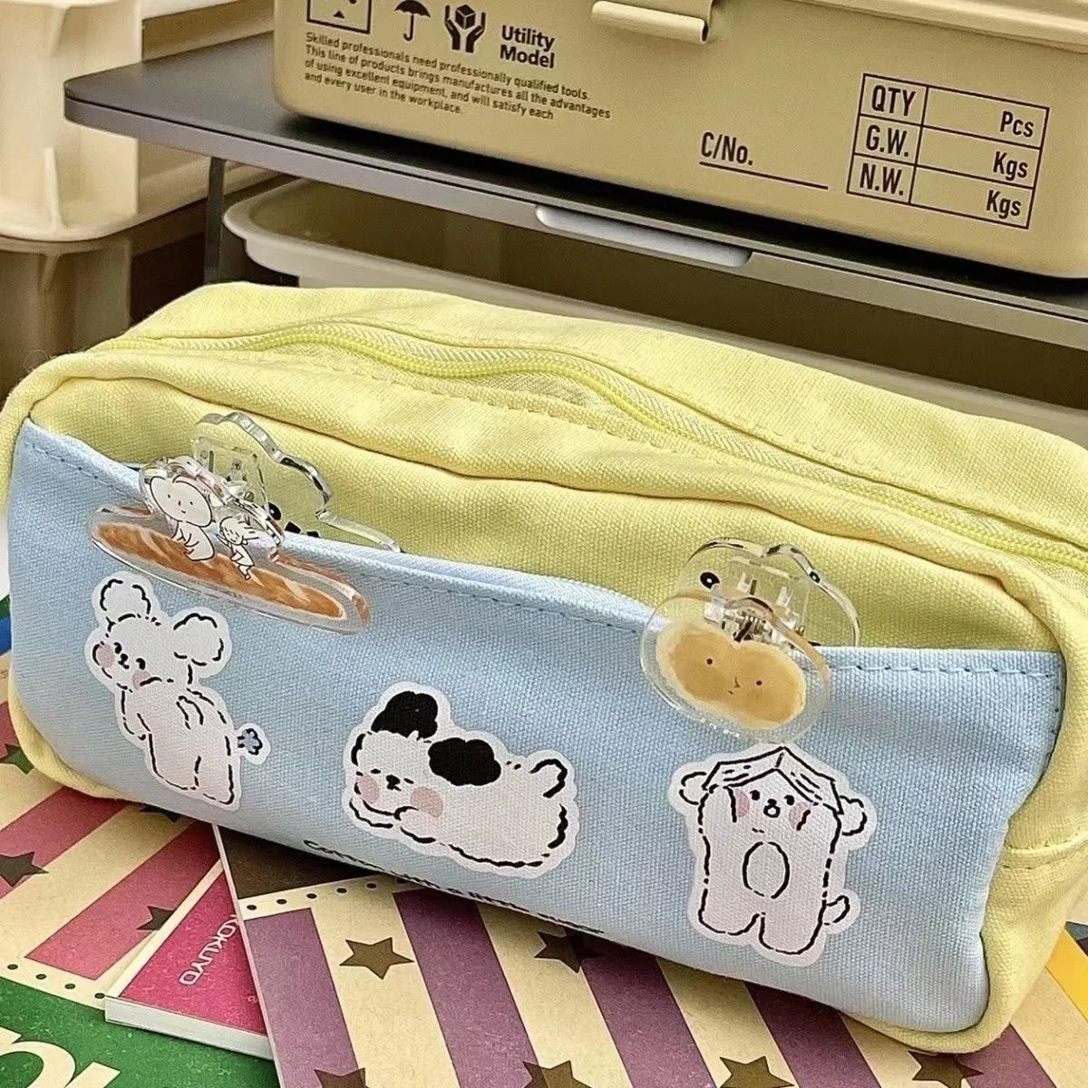 Astuccio per matite con cerniera con stampa di cuccioli Astuccio per cancelleria multifunzione Borsa portaoggetti carina per materiale scolastico per studenti