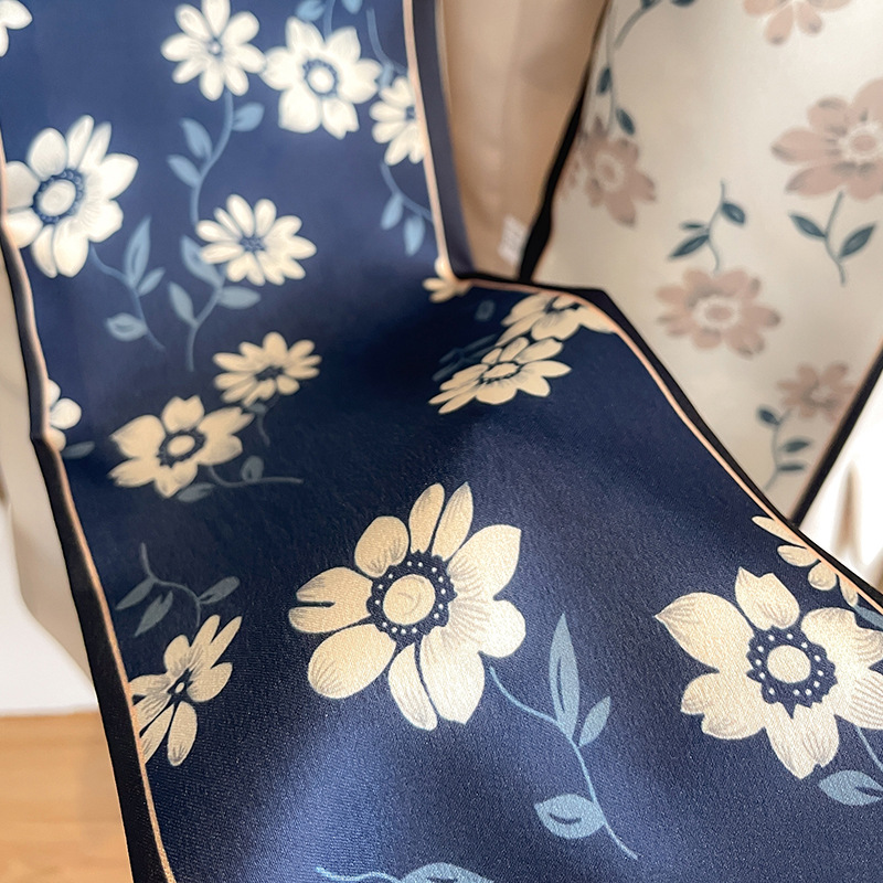 Новый модный маленький шелковый шарф, женский галстук-сумка, повязка на голову с цветочным принтом, повязка для волос в корейском стиле, шейный платок, лента, люксовый бренд