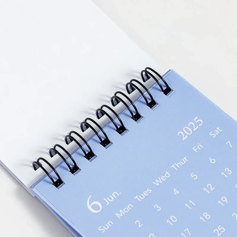 2025 ปฏิทินตั้งโต๊ะ 365 วันประจําปีน่ารัก COIL ปฏิทินหนังสือตารางรายปี Organizer To Do List Home อุปกรณ์สํานักงาน