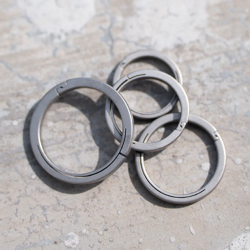 Titanium Alloy Quick Release Keychain Ring Buckle  Waist Belt Buckle quick hanging buckle Keyring Outdoor Tool EDC