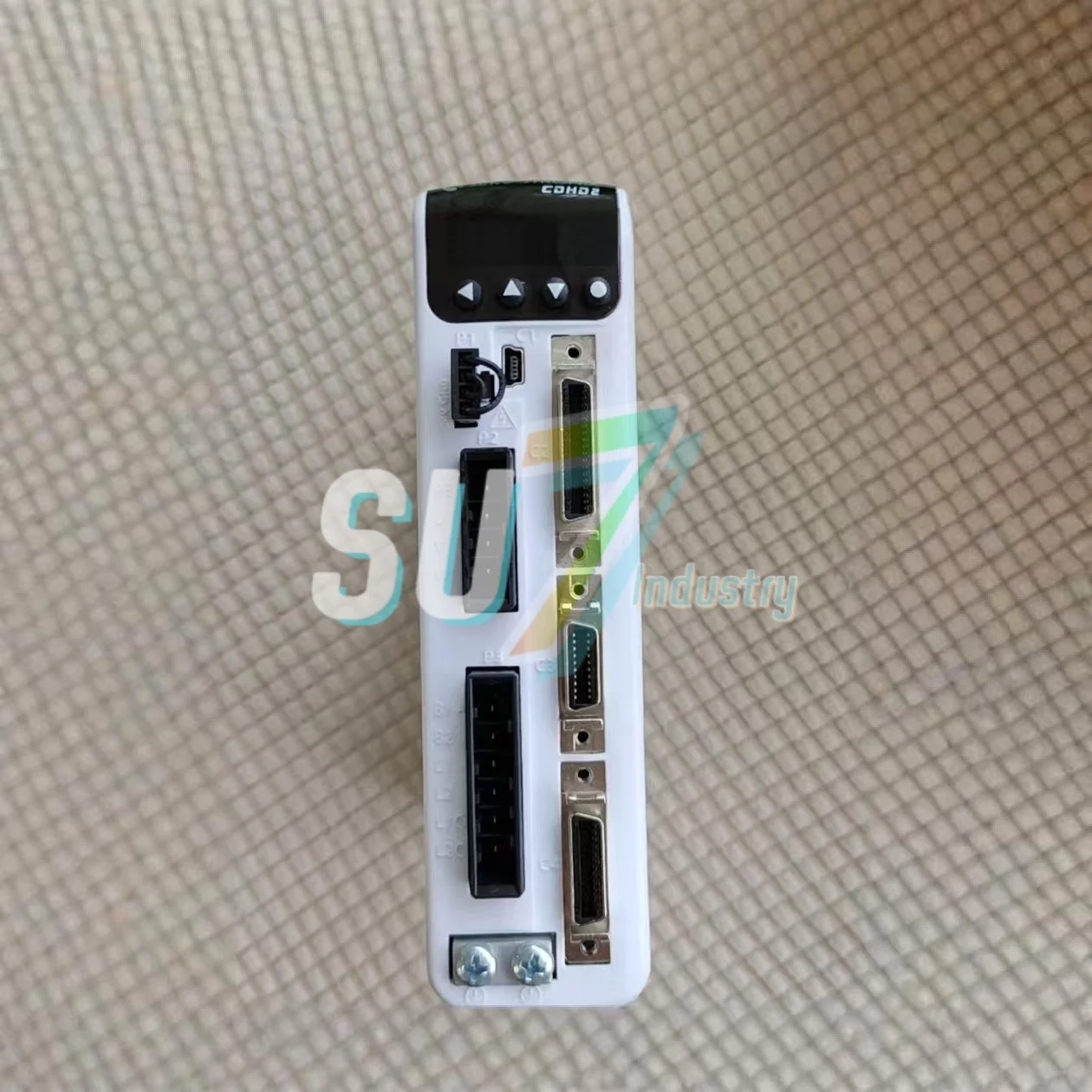New In box   CDHD2-0032AAP1   CDHD2-0032AEC2   Servo Driver