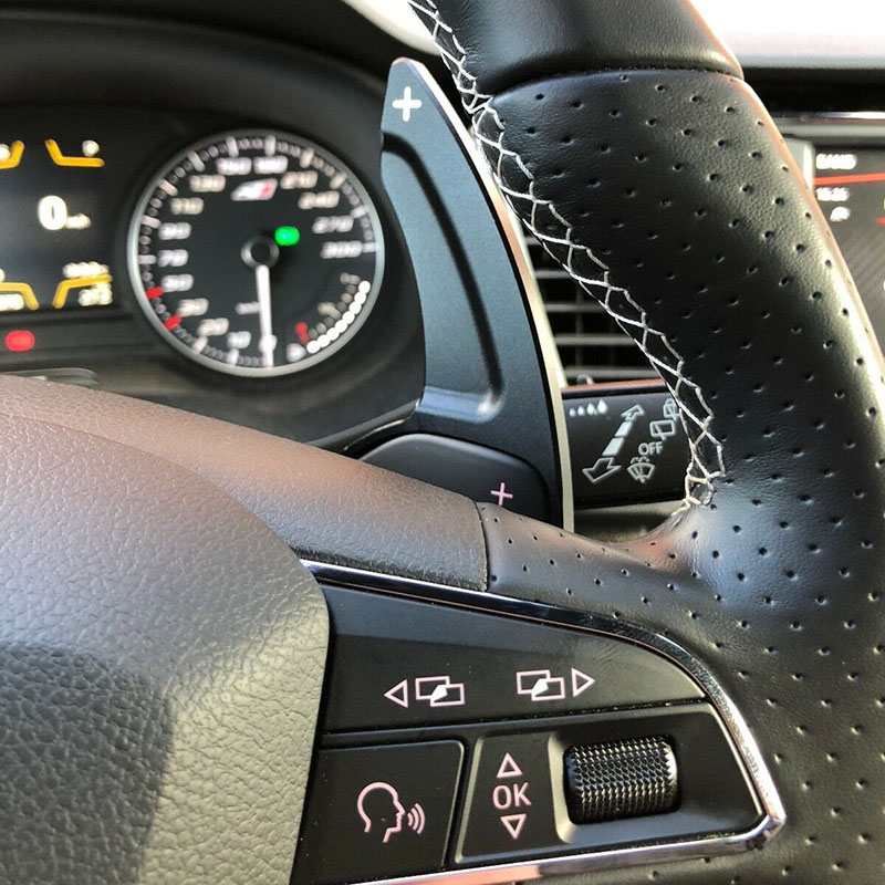 2 個車のステアリングホイールシフトパドルシフター拡張 DSG アウディ A3 A4 A5 A6 A7 A8 S5 Q5 シフトパドルブレードカーアクセサリー