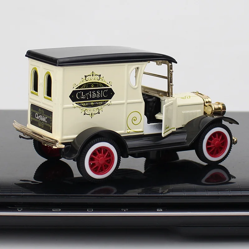 レトロスタイルの合金フォードカー,男の子へのギフト,収集玩具,1個