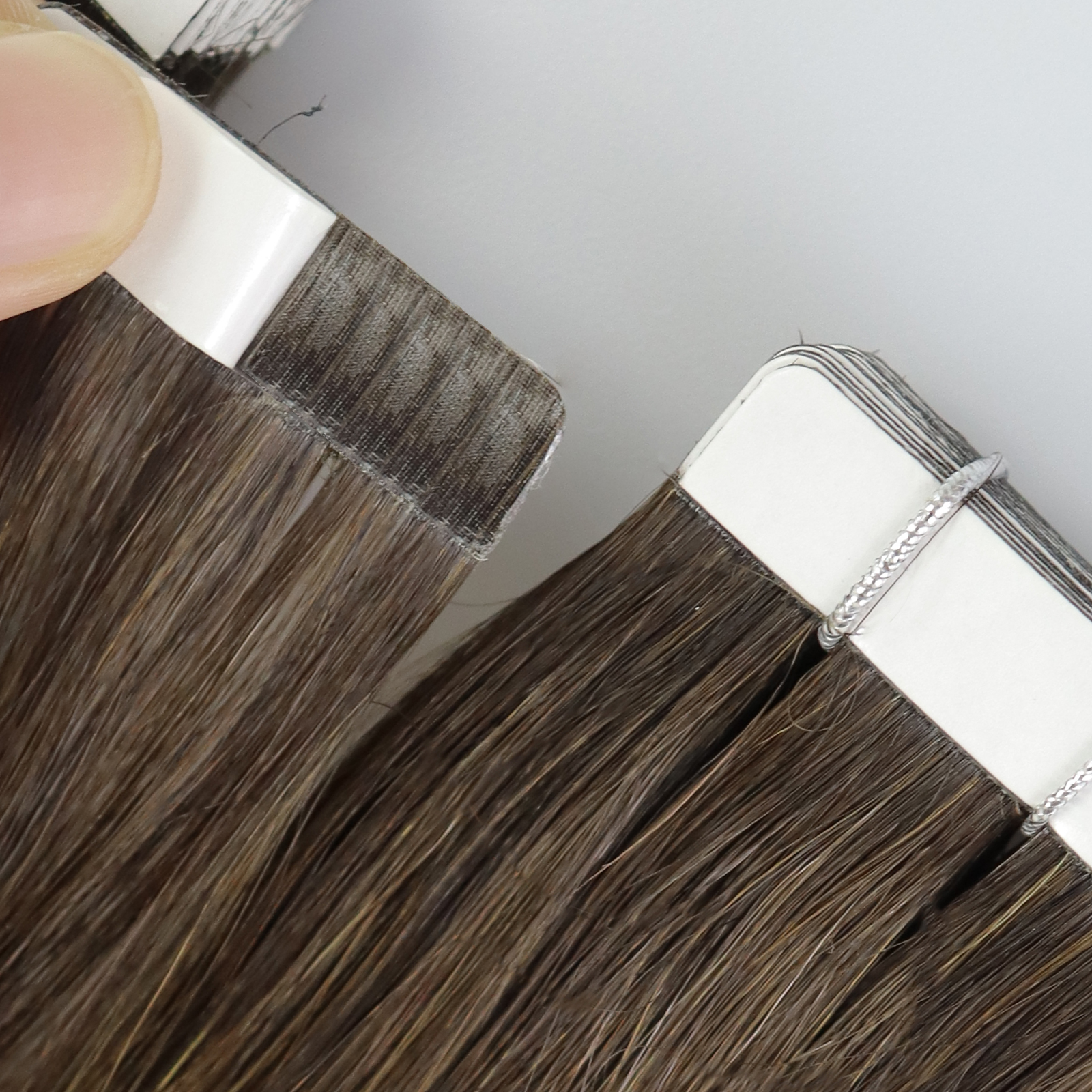 Moresoo 25G เทปต่อผมมนุษย์ 10 ชิ้นธรรมชาติตรง Remy ผม 14-24 นิ้วผมสีบลอนด์เทปต่อผม