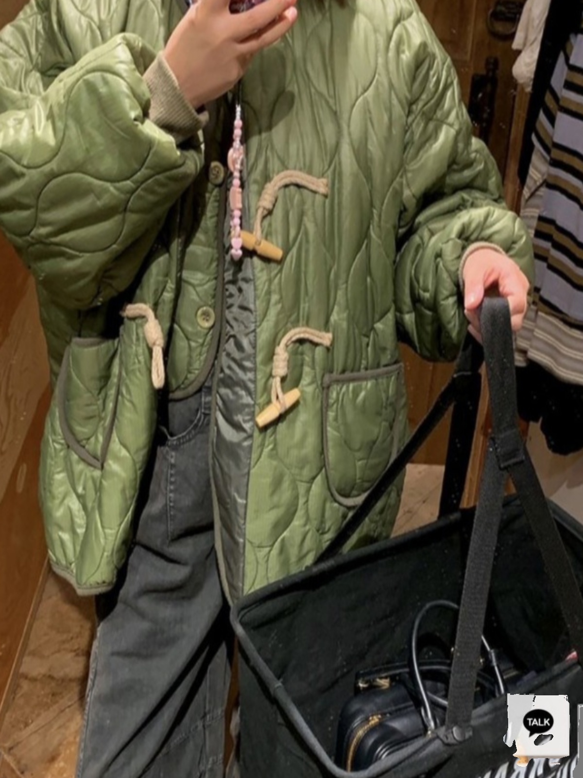 女性のコットンジャケット 2024 新しい冬の韓国スタイルルーズデザイン多用途長袖 V ネックボタンアップコートトレンディでエイジレス