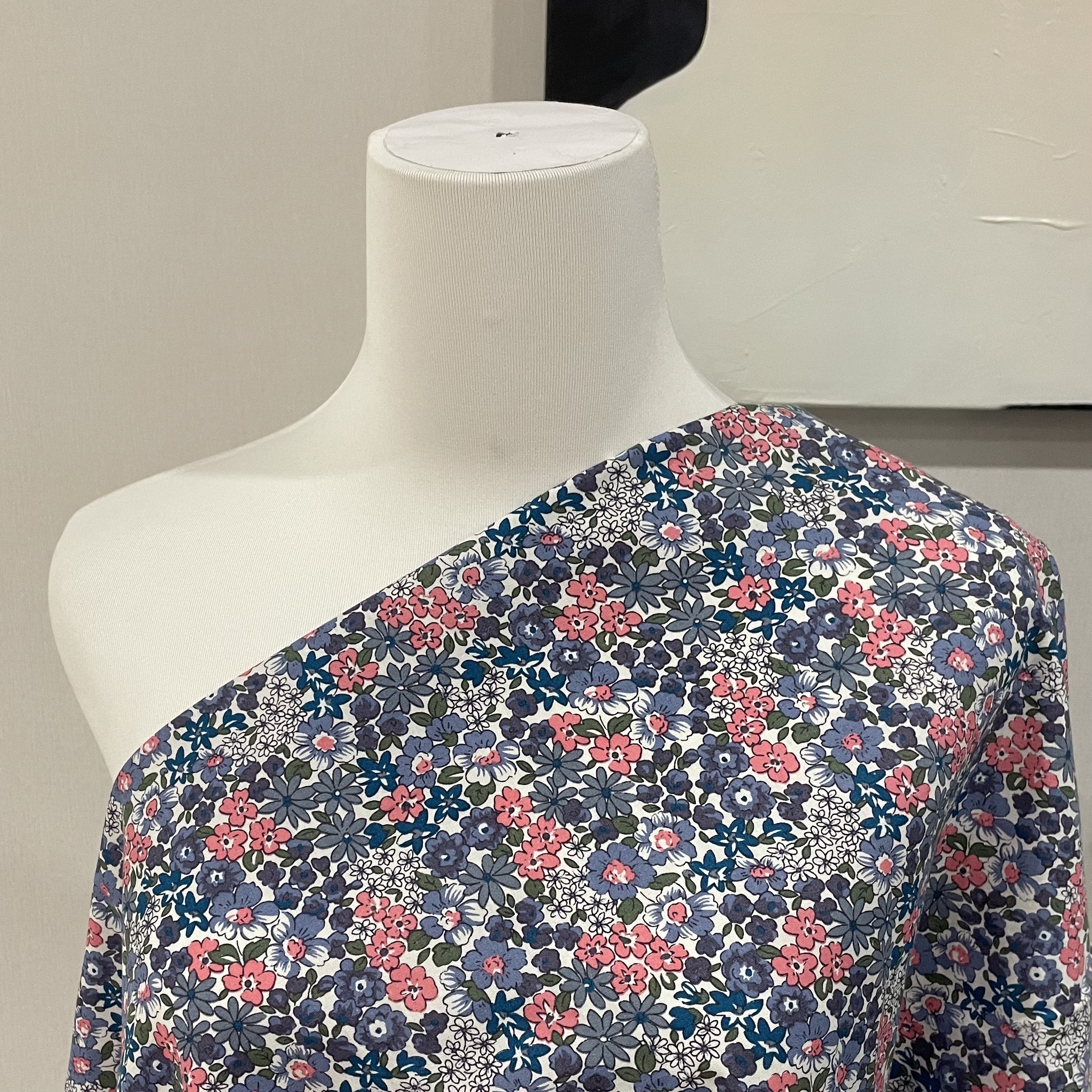 145x50 plantas e flores pastorais 40s tecido de algodão popeline impresso diy toalha de papel retalhos é usado para costurar vestidos infantis