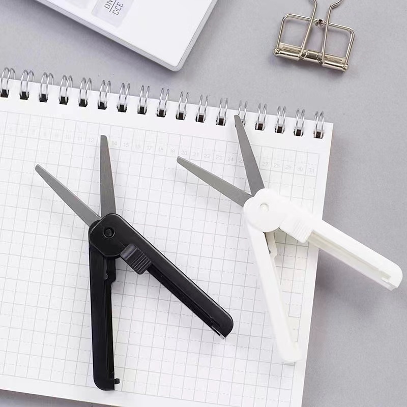 ความงามเครื่องเขียน Kawaii กิจกรรมสําหรับโรงเรียน Office Gadgets กรรไกรพับสําหรับ DIY เด็ก MINI กรรไกรอุปกรณ์เสริมโต๊ะ