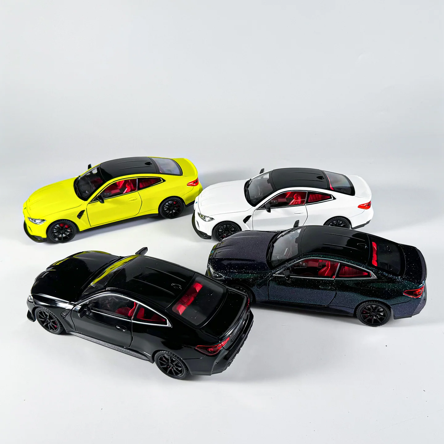 1:24 legering M4 model speelgoed, gesimuleerd geluid en licht, prachtige tafelornamenten, het beste verzamelaarsartikel voor automodeliefhebbers