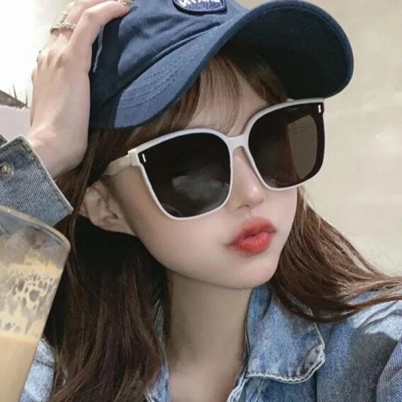 เกาหลีแฟชั่นแว่นตากันแดดผู้หญิงผู้ชาย Retro Beach แว่นตา