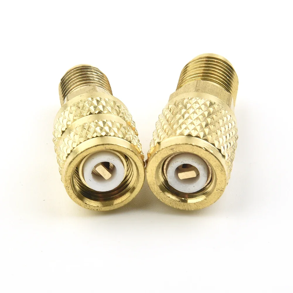 2PCS ปั๊มสูญญากาศทองเหลือง R410a อะแดปเตอร์ 5/16 SAE F Quick Couplers ถึง 1/4 SAE สําหรับเครื่องปรับอากาศอะแดปเตอร์ Quick Coupling เครื่องมือ