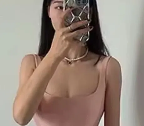 Maßgeschneidertes Kleid