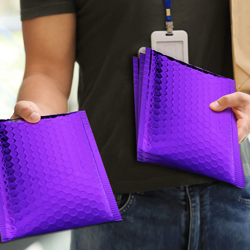 30ชิ้น/ล็อตสีโรสโกลด์/สีเงิน/สีม่วง/สีฟ้าบรรจุภัณฑ์จัดส่งซองจดหมายพลาสติกกันกระแทกซองจดหมายถุงของขวัญถุงซองจดหมายที่ส่งจดหมาย