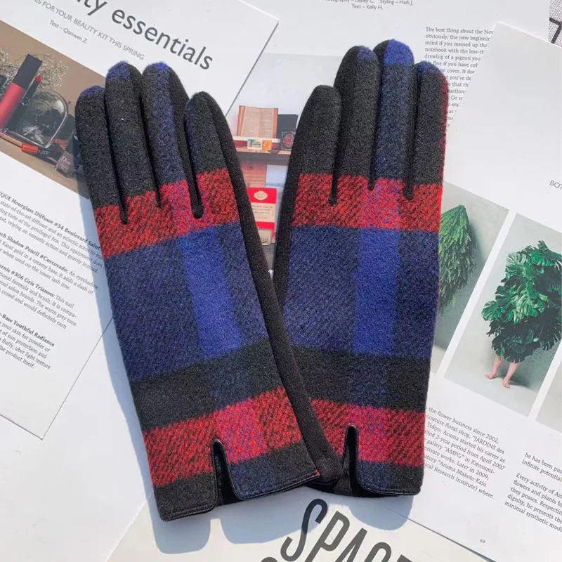 ผู้หญิงใหม่ฤดูหนาวผ้าขนสัตว์ Keep WARM Touch Screen ถุงมือลายสก๊อตนุ่มแฟชั่น Elegant ไดรฟ์ขี่จักรยาน Coldproof ไม่บวม