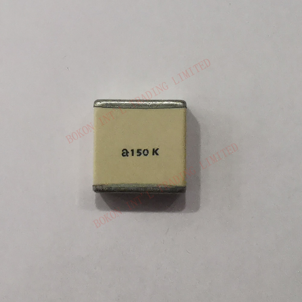 Tapa cerámica 15pF 7200V a150K 15pF 7200V SMD alto Q bajo ESR ESL alto voltaje de corriente RF serie ATC 100E 100E150KW7200XT
