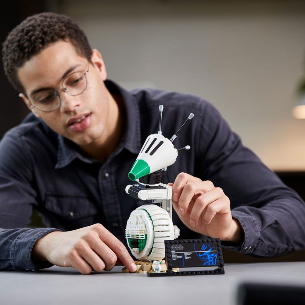 Space War D-O 75278 Building Blocks ชุดวันหยุดหรือสนุก Surprise ชุดอิฐของเล่นสําหรับของขวัญวันเกิดเด็กตกแต่งบ้าน