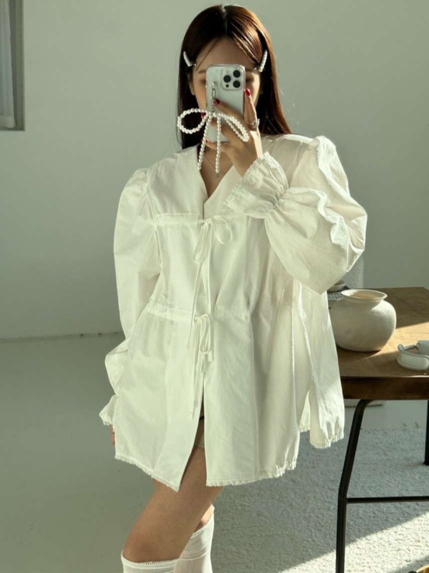 Chic Lace-Up Sleeveless V-Neck Women's Shirt Spring New Sle Loose Fit Pure Color Bell Sleeve Design Fashionable Office Wear