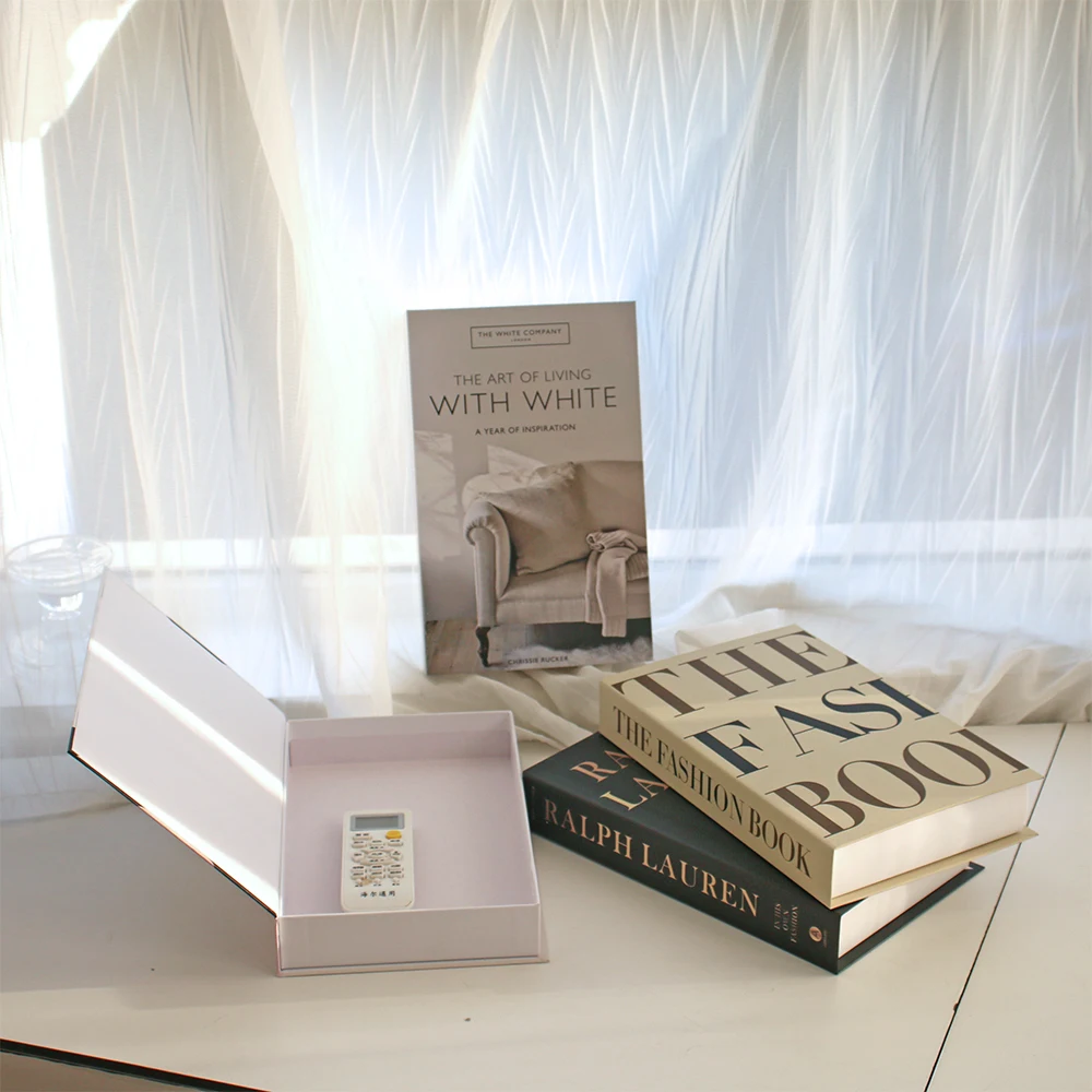 หรูหราปลอมหนังสืออุปกรณ์ตกแต่งบ้านสําหรับห้องนั่งเล่นแฟชั่นตกแต่งบ้าน Prop หนังสือ Simple Nordic กาแฟตารางหนังสือ