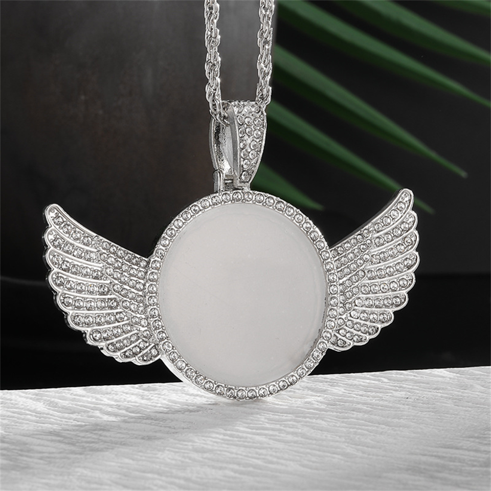 Htpwe ailes d'ange miroir Photo pendentif commémoratif incrusté de cristal de glace zircone collier Couple bijoux à la mode cadeau d'anniversaire