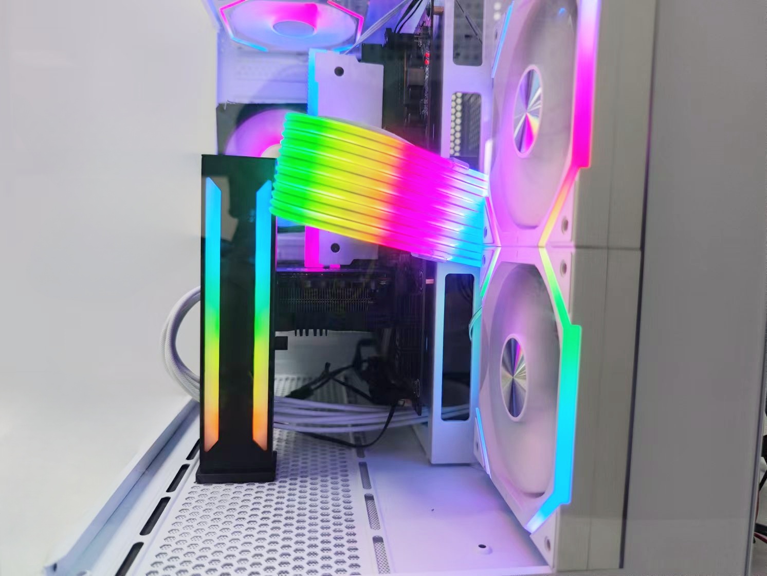 Soporte para tarjeta gráfica vertical de aleación de aluminio, ARGB, interfaz 5V3PIN, parte inferior con succión magnética, soporte para GPU.