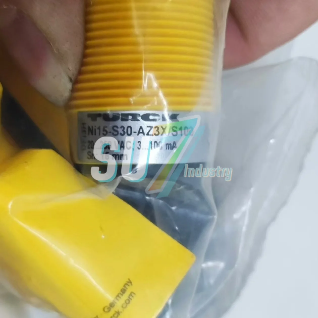 NI15-S30-AZ3X-S100    New In warehouse    Proximity Switch Sensor