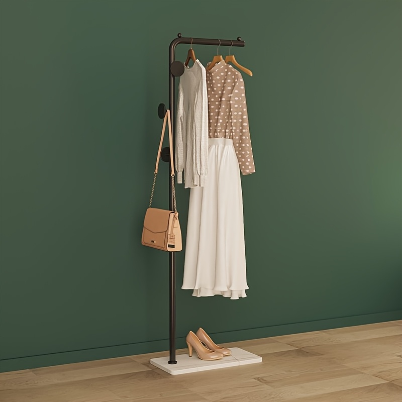 Poupança de lugar roupas rack dourado minimalista prateleiras casa moderna cabide suporte armários móveis nórdicos