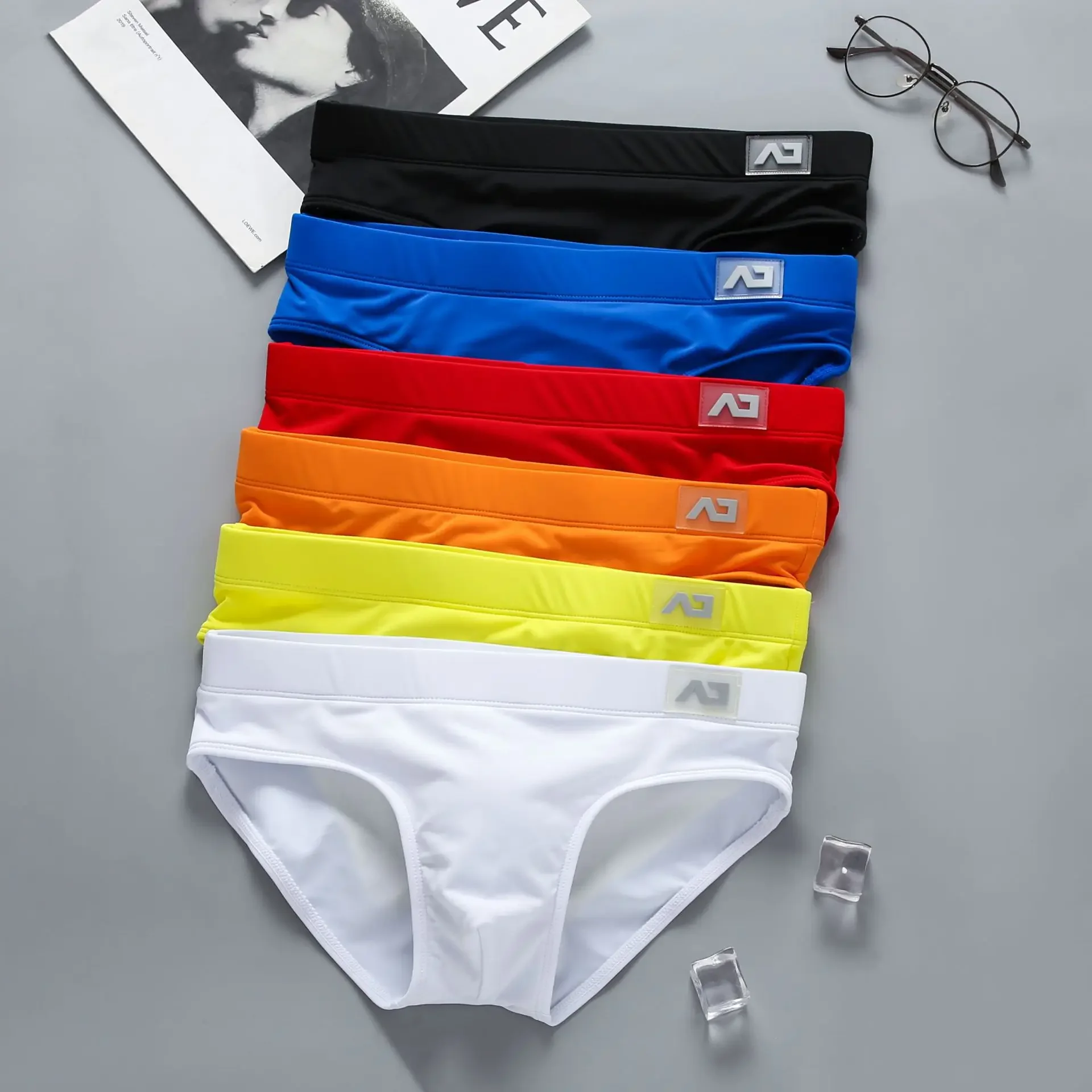 Bañador para hombre con cintura baja, sexy, grande, antiembarrazante, de secado rápido, calzoncillos deportivos para hombres jóvenes addictos
