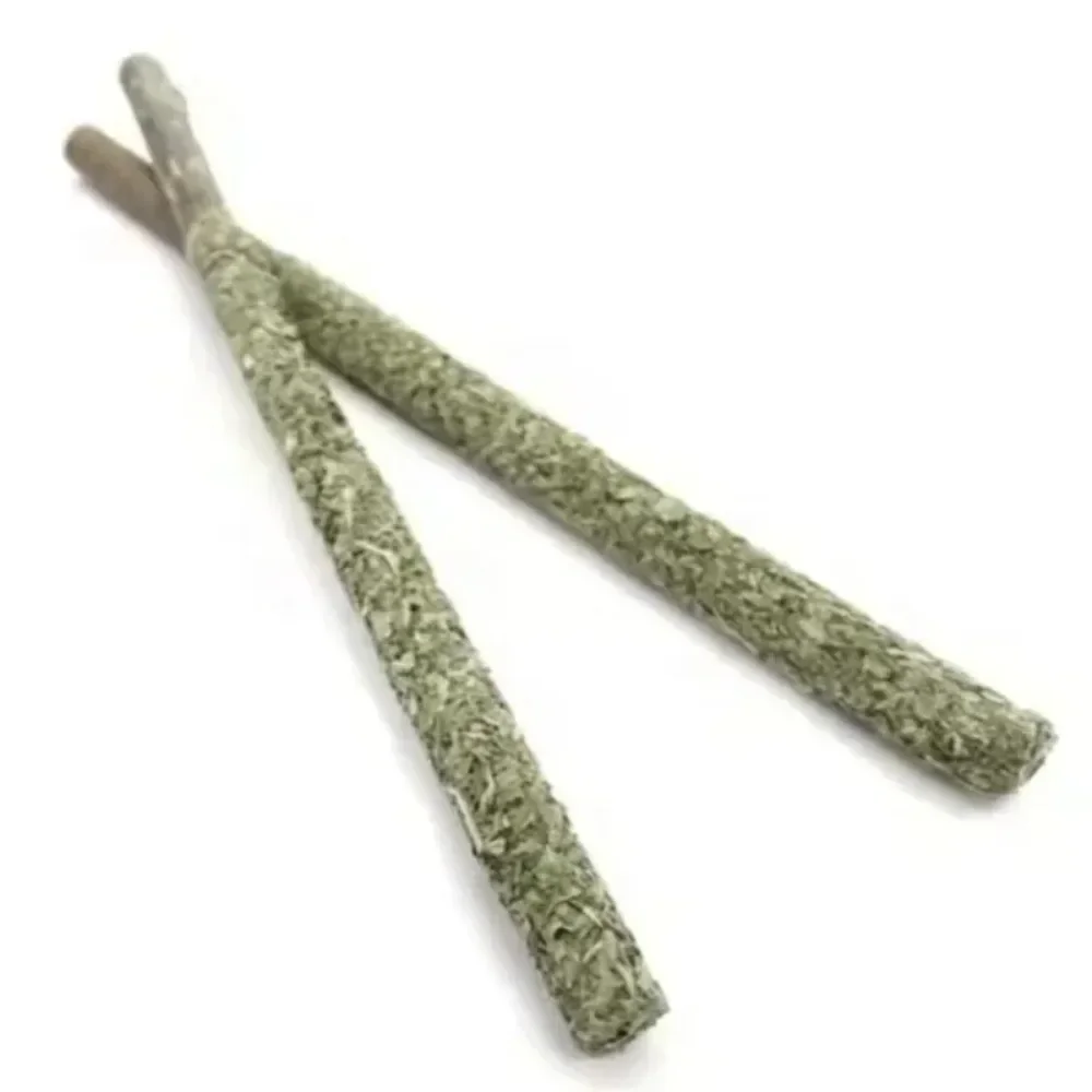 6PCs Natural Cat Sticks Mint Scratching Biting Excitement Sticks Silver Vine Cat Teeth Cleaning and Treatment Cat Toys