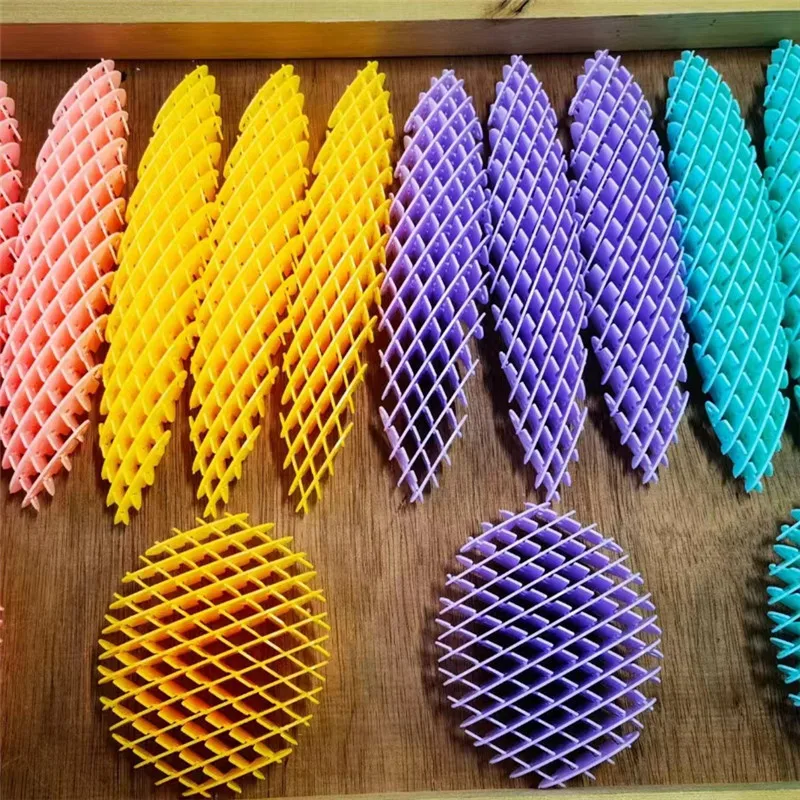Kreative 3D Dekompression Vent Rettich Elastische Mesh Wurm Heilung Dekompression kinder Elastische Teleskop Neuheit Spielzeug