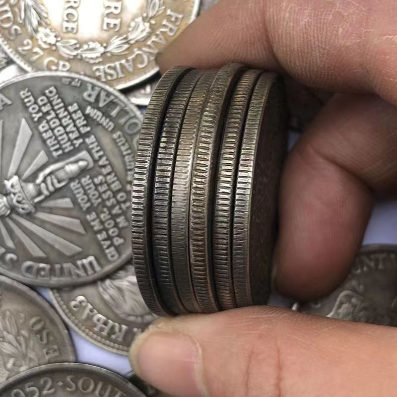 Clearance Sale Foreign Silver Coins Full Set80No Repeated Silver Coins Can Be Blown to Collect Old Coins Wholesale