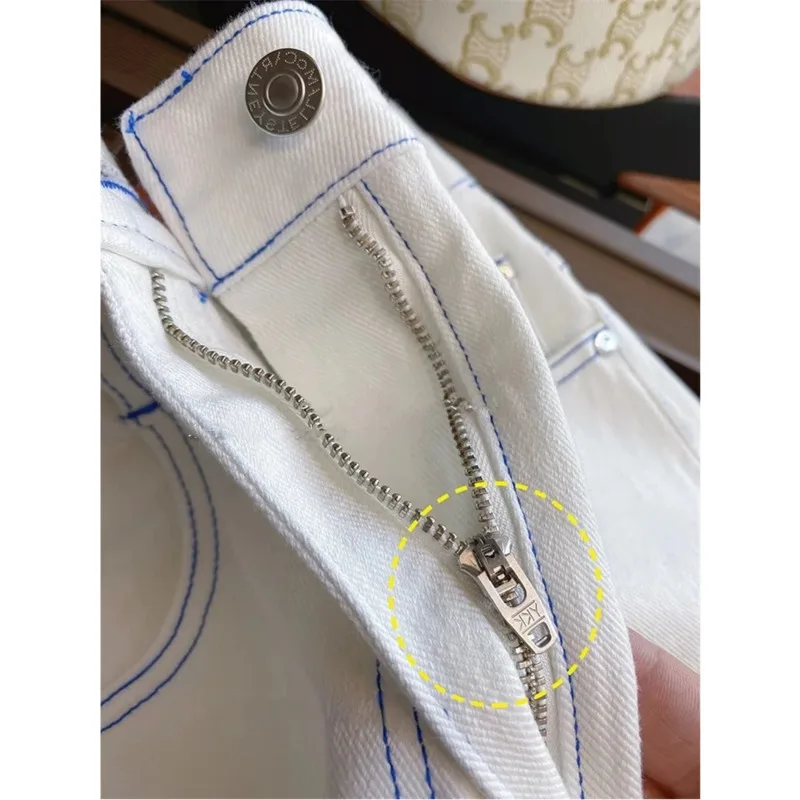กางเกงขากว้างเอวสูงพิมพ์ลายตัวอักษร celana pendek DENIM สีขาวแนวสตรีทกางเกงยีนส์ Y2k มีกระเป๋ากางเกง2024ใหม่เสื้อผ้าผู้หญิงฤดูร้อน