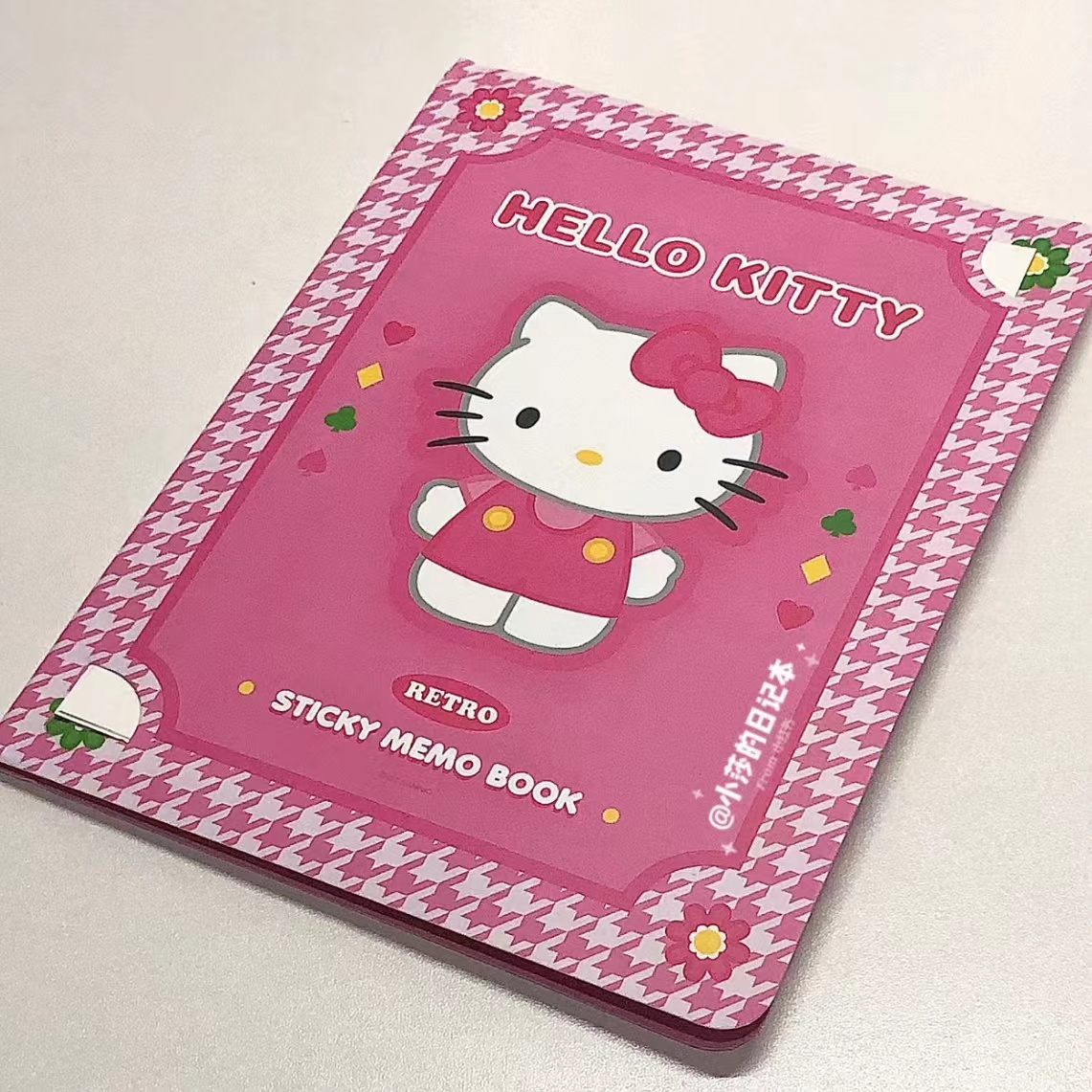 Kawaii Cartoon Hello Kitty Incolla nota adesiva Mymelody Cinnamoroll Carino Kuromi Notebook Studente Scuola di cancelleria per ufficio