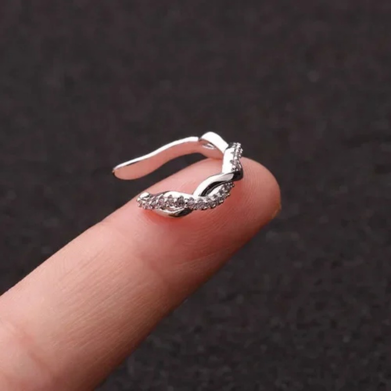 Pendientes con forma de hoja de Metal para mujer y niña, aretes sin Piercing falso para cartílago, sin agujero, gran oferta, 1 ud.