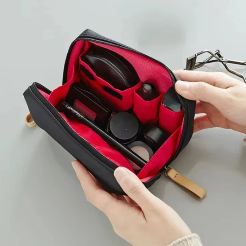Новая женская косметичка, однотонная косметичка в корейском стиле, косметичка, водонепроницаемый чехол-органайзер для макияжа