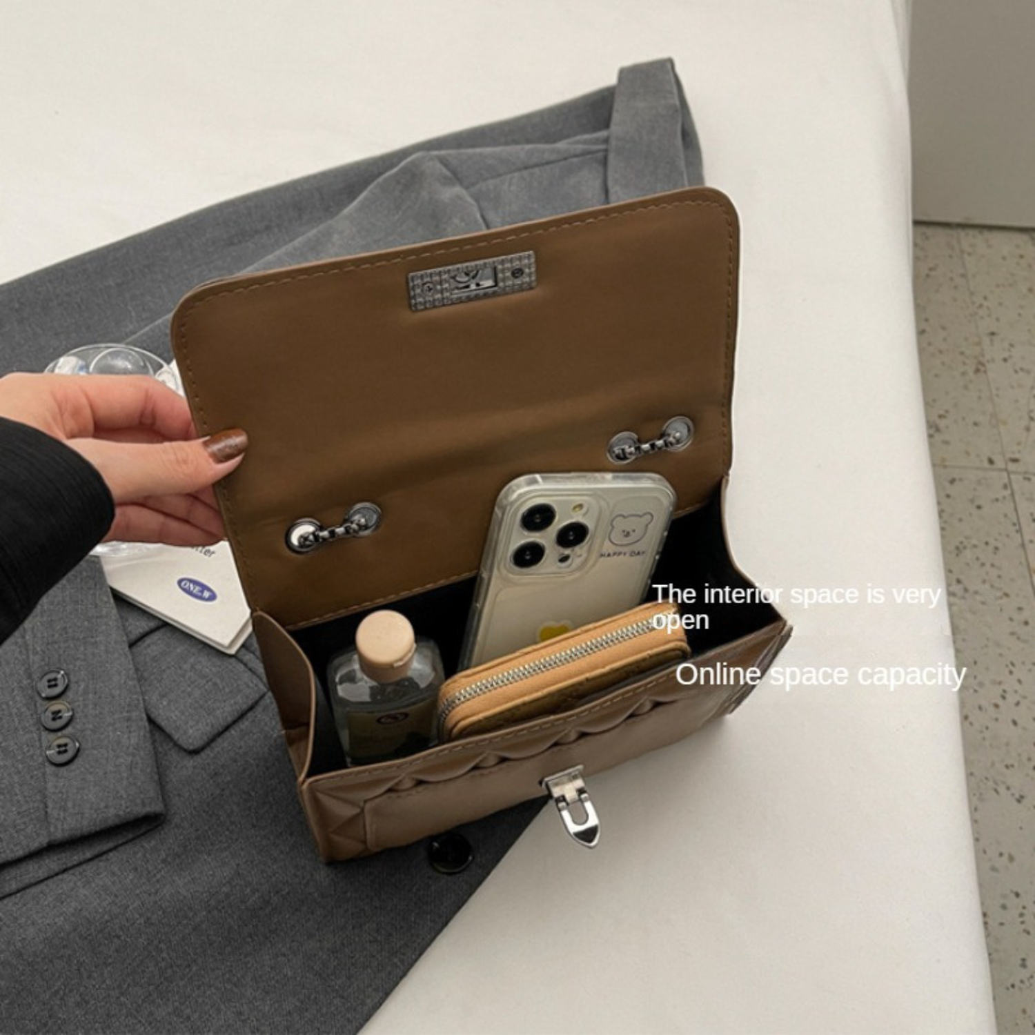 Bolsa crossbody acolchoada com corrente, bolsa de ombro quadrada vintage