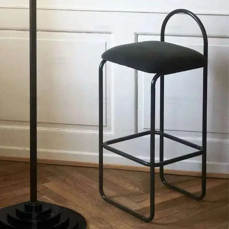 Luxury Make Up เก้าอี้บาร์เคาน์เตอร์ Modern Designer Soft Saloon แผนกต้อนรับเก้าอี้บาร์สูง Patio Tabourets De Bar Home เฟอร์นิเจอร์