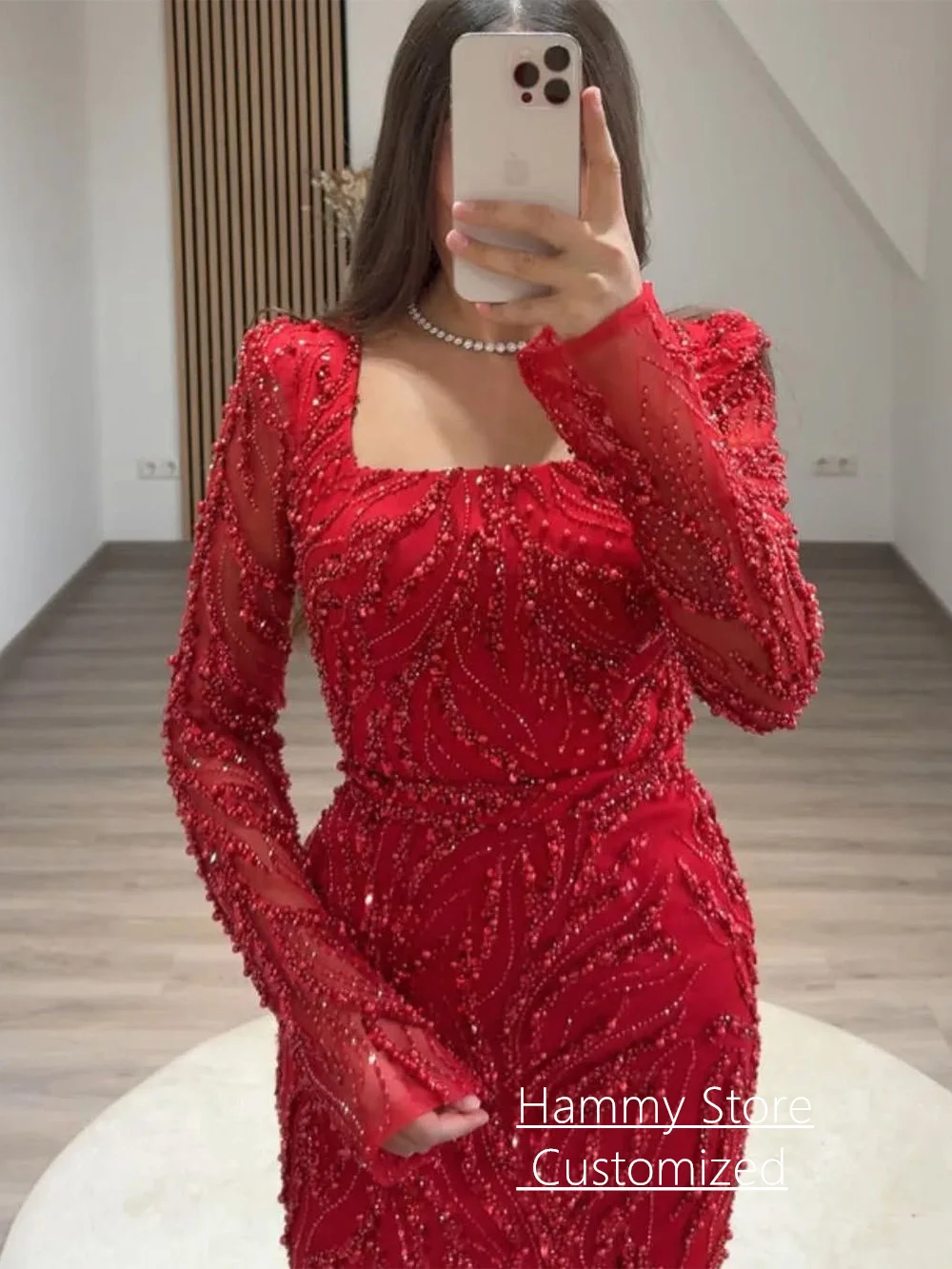 ประกายชุดราตรีที่กําหนดเองสแควร์คอแขนยาวประดับด้วยลูกปัด Sequined Sheath พรรคประกวดชุดชุดพรหมอย่างเป็นทางการ