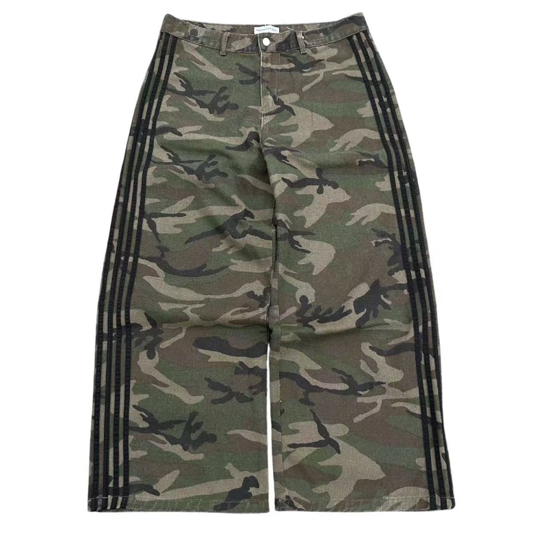 2025 ผู้ชายY2kกางเกงHarajuku Retro Streetwearลําลองหลวมกางเกงยีนส์ลายใหม่Gothicแฟชั่นCamouflage Designกางเกงขากว้าง