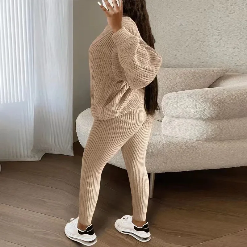 2024 冬のツーピースセット女性服秋のファッションカジュアル固体ラウンドネックプルオーバールーズピットニットセーターパンツスーツ