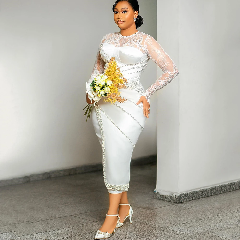 Squisito abito da sposa corto O-Collo in pizzo e perle con perline Lunghezza tè Abiti da sposa personalizzati a maniche lunghe in raso