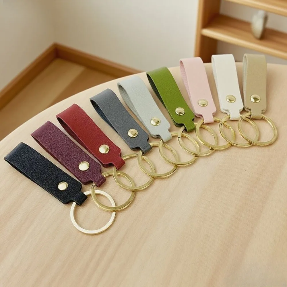 Aangepaste logo naam lederen tas sleutelhanger pure kleur gepersonaliseerde rugzak hanger sleutelhanger auto motorfiets sleutelhanger ketting accessoire