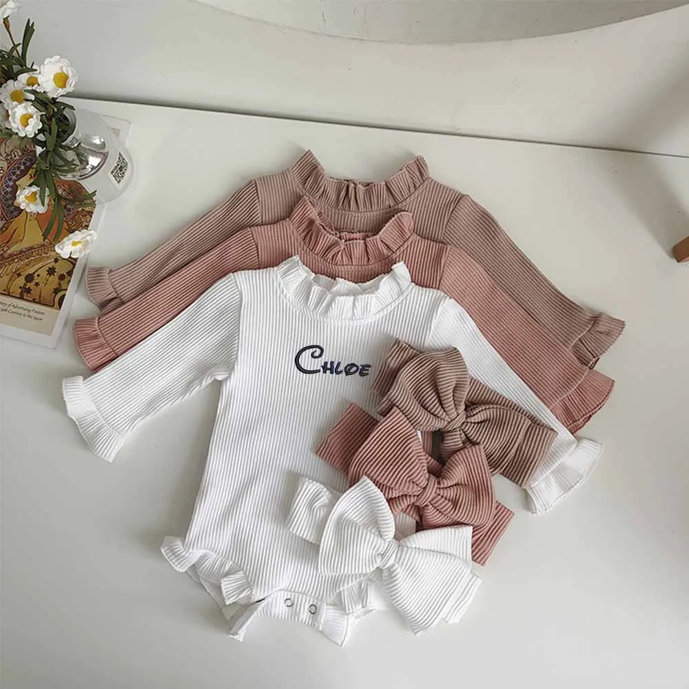 Conjunto de traje para gatear para bebé con cualquier nombre, mono para bebé bordado personalizado, nuevo conjunto de diadema personalizado, paquete de regalo para recién nacido