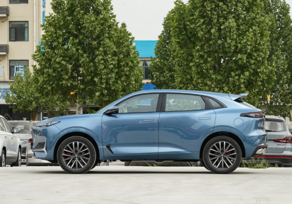 2023 wholesale cheap car Changan UNI-K 2.0T AWD /4WD Full complete top version fuel version gasoline vehicles Unik