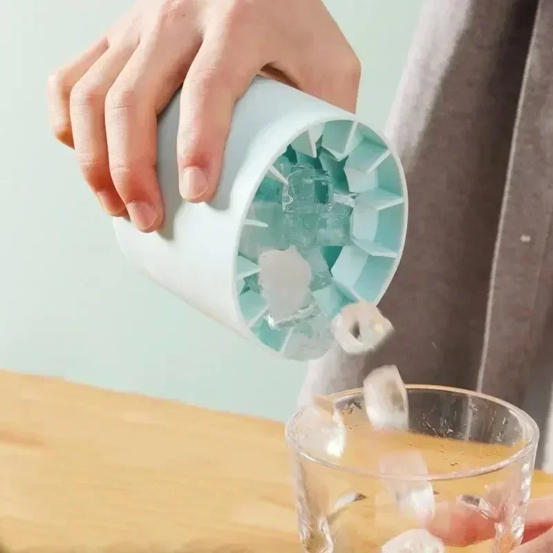 Creative Silicone Ice Cube Mold Round Ice Bucket DIY Homemade Freeze Maker for Refrigerator Summer Use