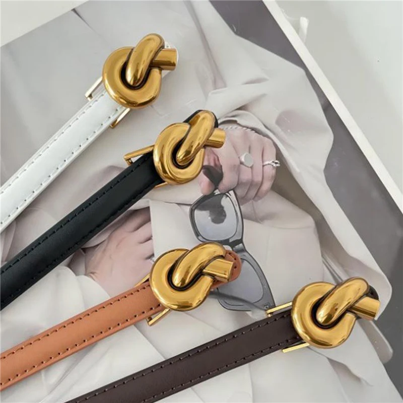 Cinturón fino ajustable a la moda, fajas de diseñador de cuero genuino de lujo para mujer, corsé coreano, cinturones con hebilla de nudo de Metal para mujer