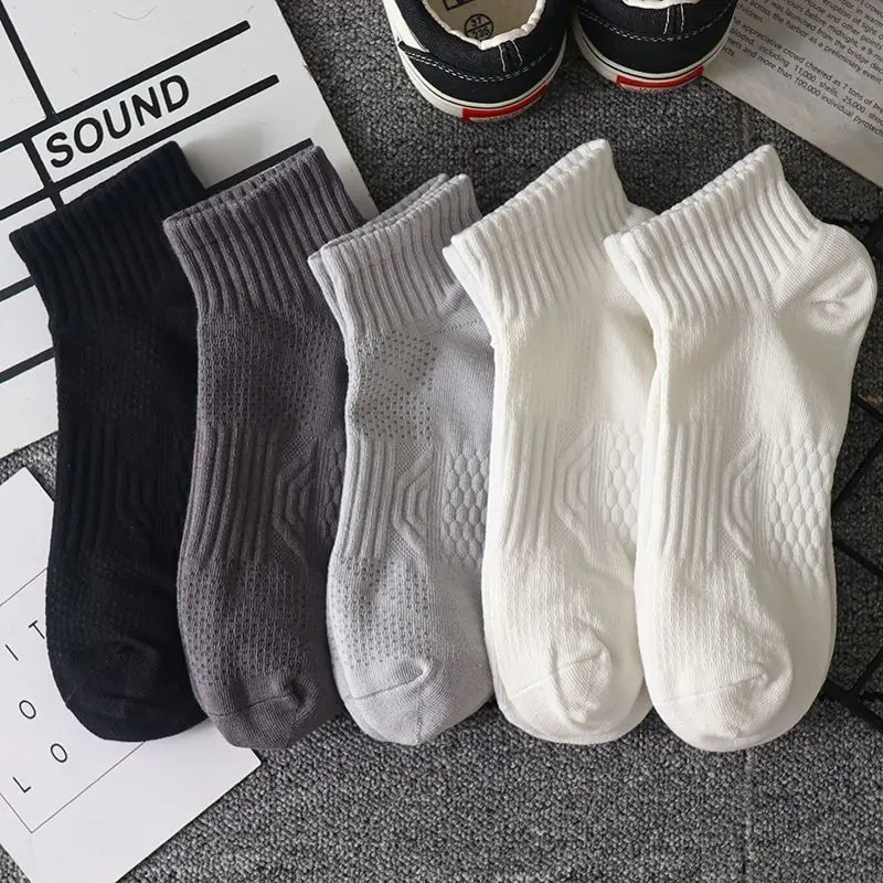 3 pares de calcetines suaves de algodón cálidos en blanco y negro para hombre, calcetines cortos deportivos de negocios transpirables de Color sólido para otoño e invierno para hombre