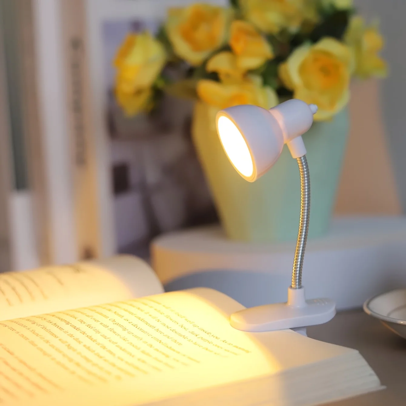 Lámpara LED portátil, Mini lámparas de lectura, luz de lectura respetuosa con los ojos, con Clip para libros, lectura en la cama, evaluaciones de escritorio
