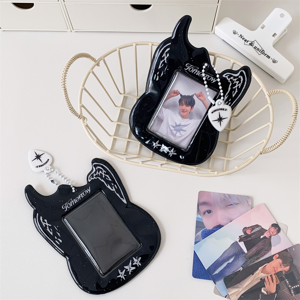 Korean Y2K Black Cool Guitar PVC Card Holder Kpop Idol 3-inch Photocard Hollow Display Pendant for Bag Keychian ID Bus Card Case