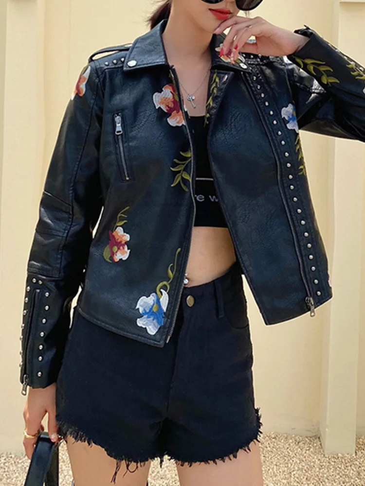 Ailegogo 女性ヴィンテージ花柄刺繍ショートブラック Pu フェイクレザージャケット春秋の女性のジッパーコートレトロ生き抜く