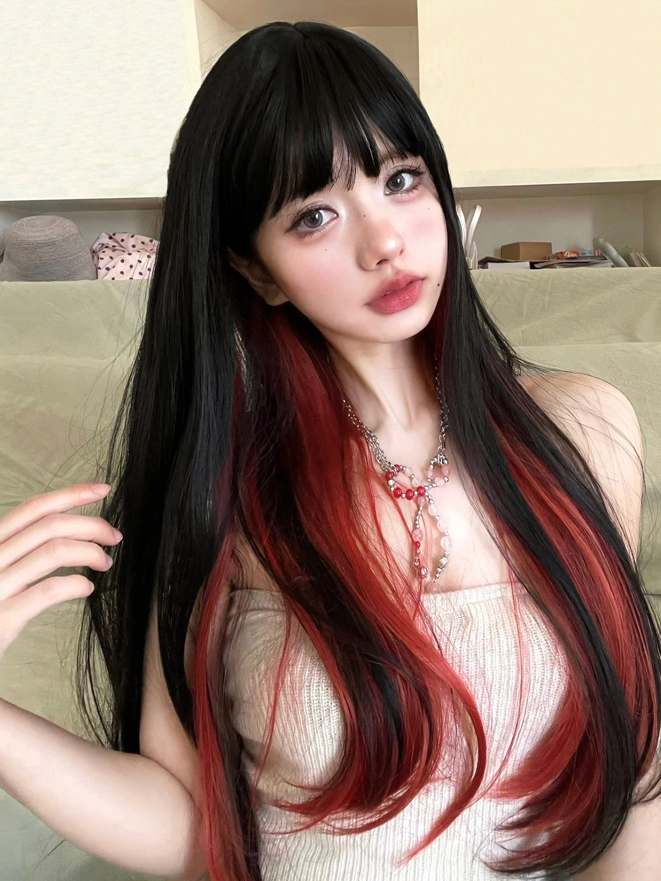 女性のための長くて滑らかなヘアウィッグ,人工毛,接着剤付き,日常使用,コスプレ,耐熱性,26インチ